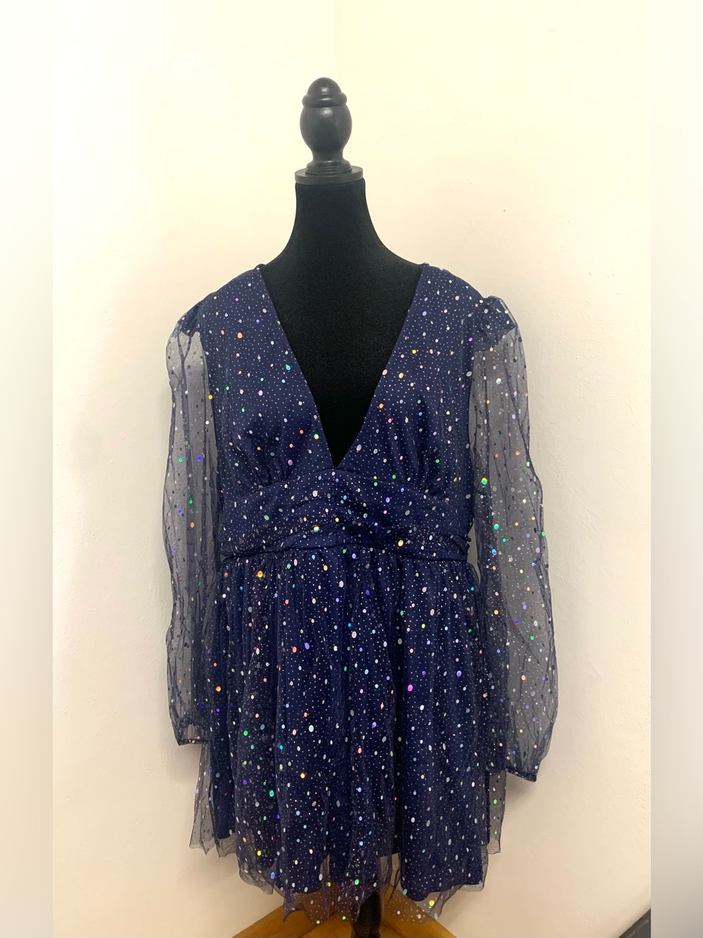 Women's Navy Sparkle V-Neck Long Sleeve Dress
